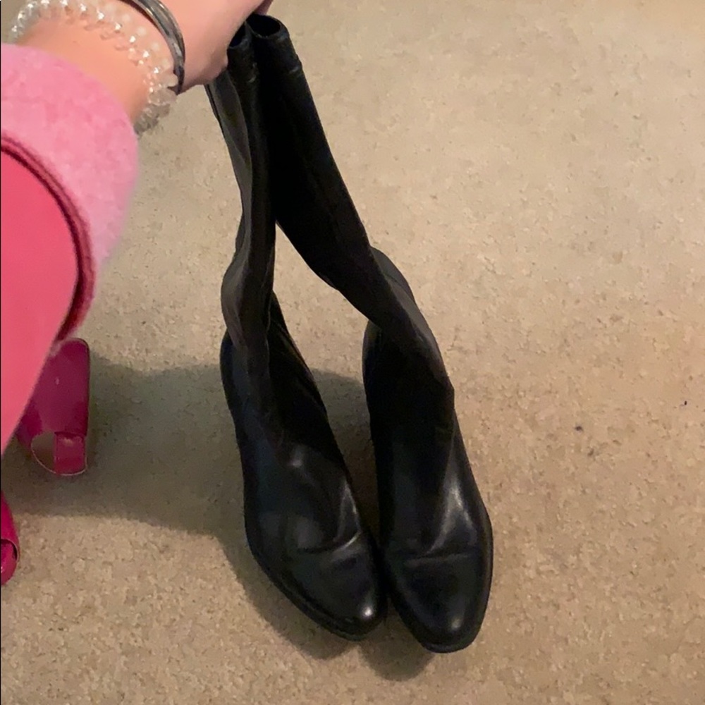 black heeled boots
